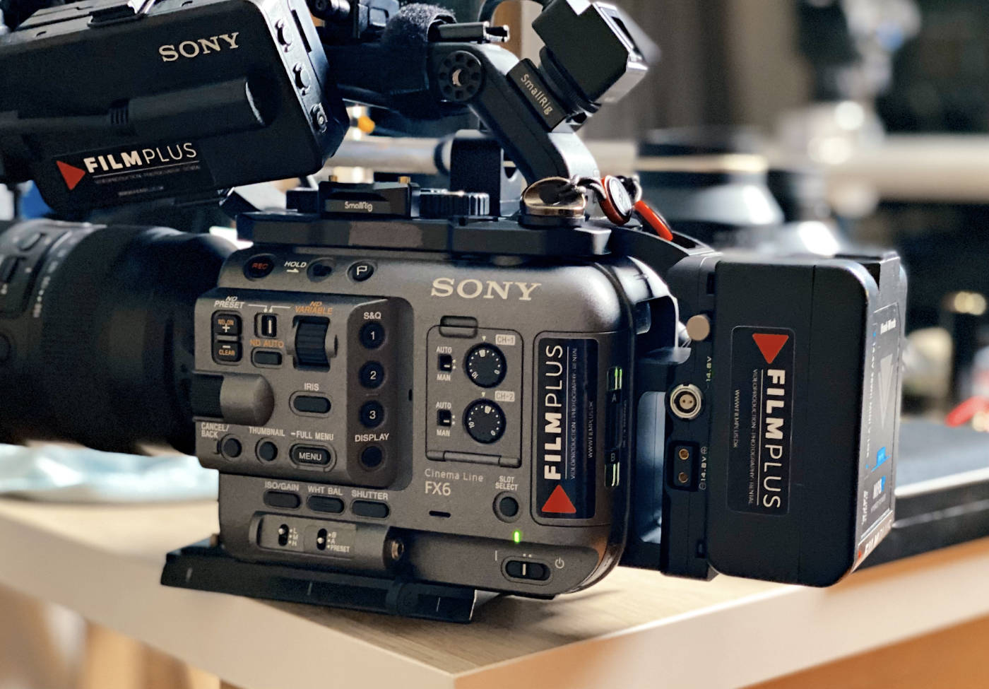 Filmplus Sony FX6 with Tilta Advanced V-lock kit